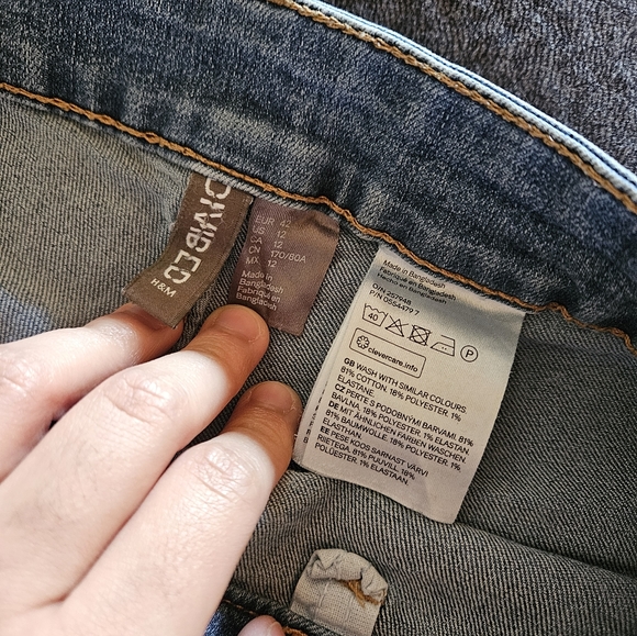 H&M shorts - Picture 3 of 3